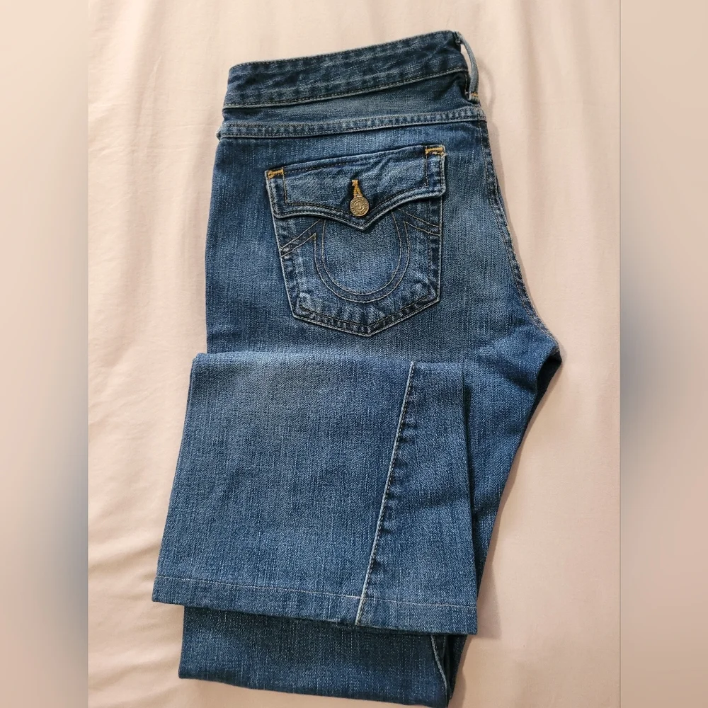 True Religion Joey Low Rise Flare Jeans with Vintage Distressing 30/30 - Picture 3 of 9